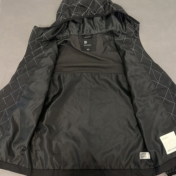 All in Motion Full Zip windbreaker - Picture 6 of 9